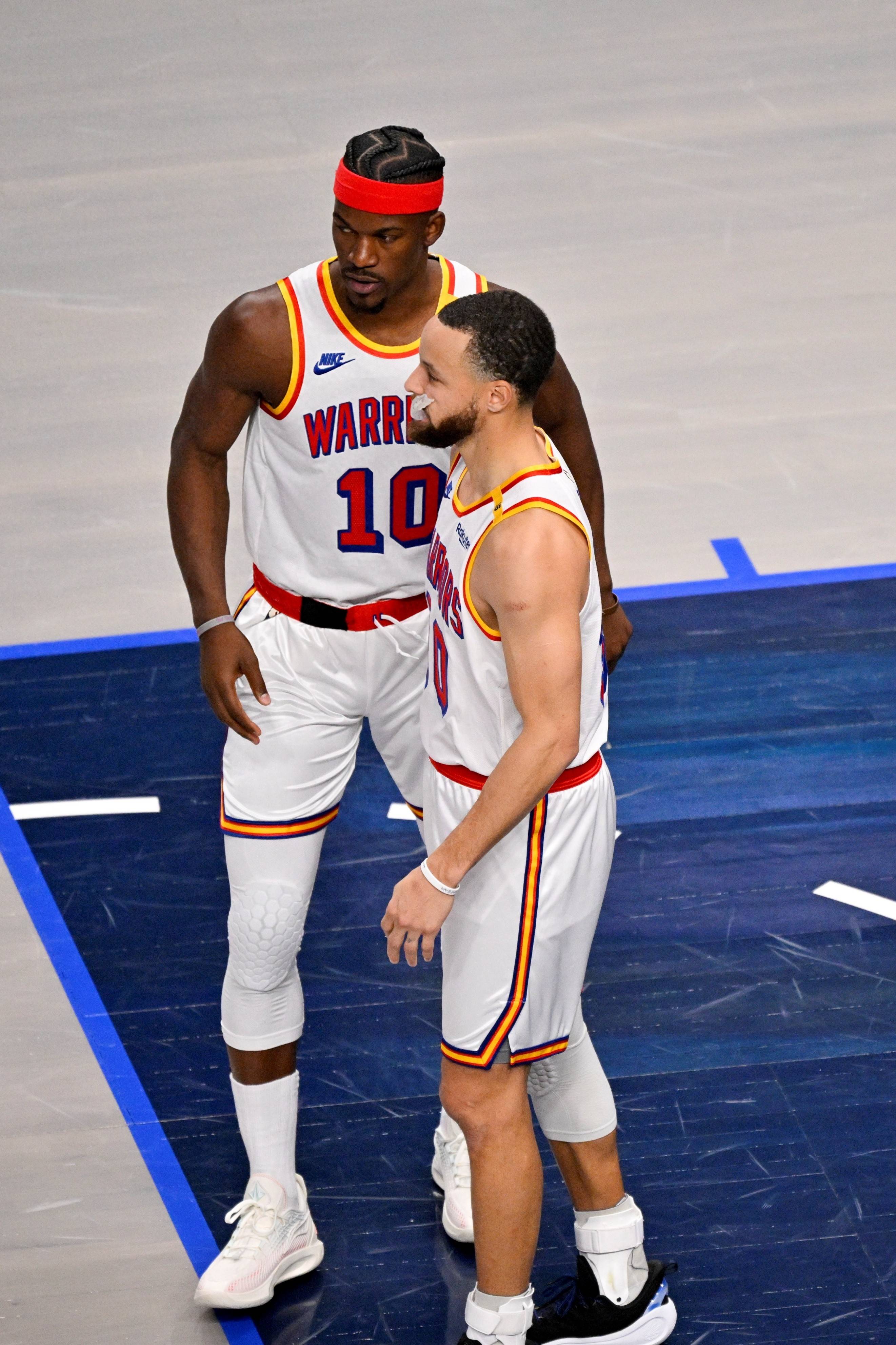 爱游戏官网下载入口勇士核心球员伤退，球队未来走势成疑，原因行业.