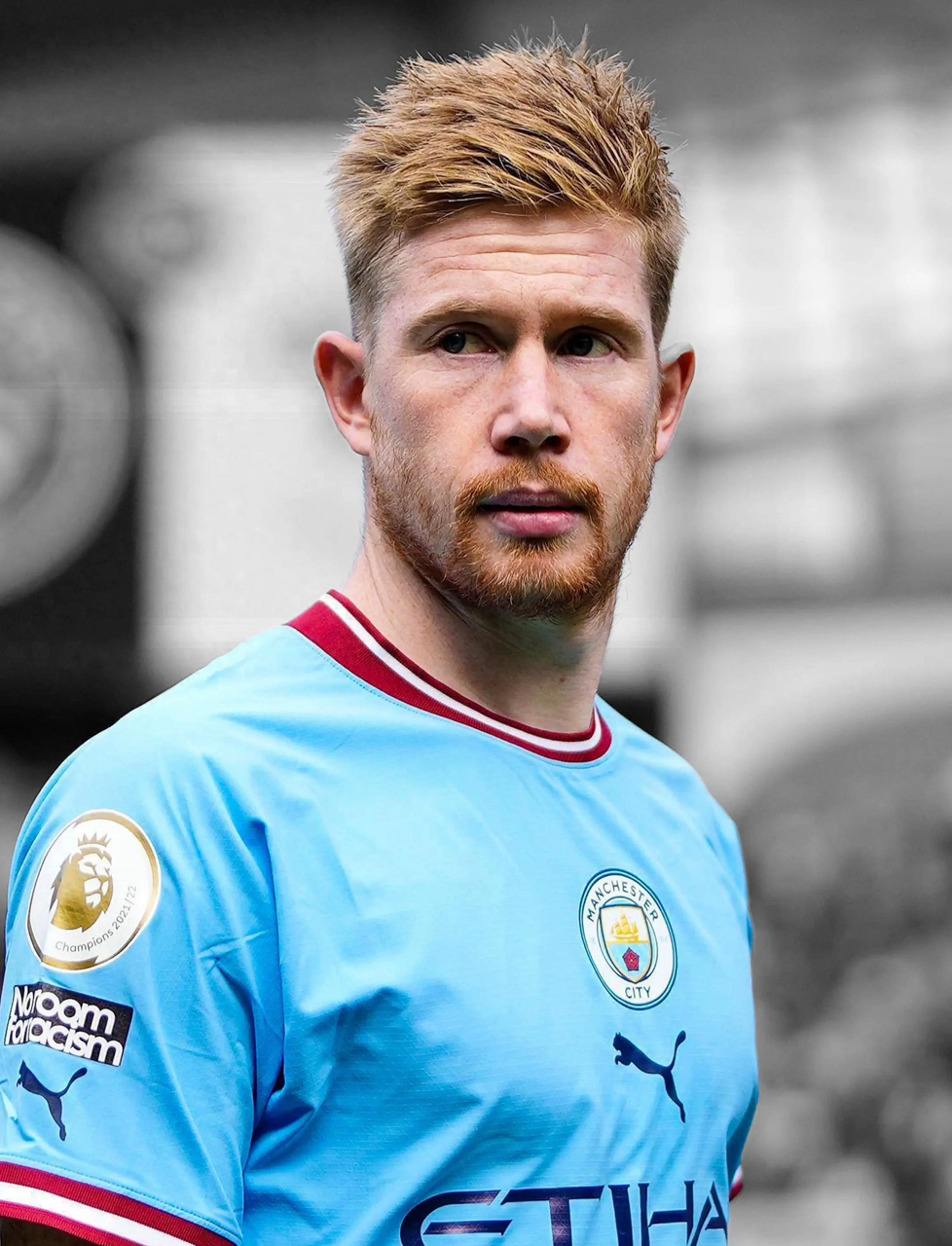 爱游戏官方app下载德布劳内连续五场比赛得分超过表现优异，日本队不断突破！再创辉煌时刻(德布劳内为什么评价第三人)