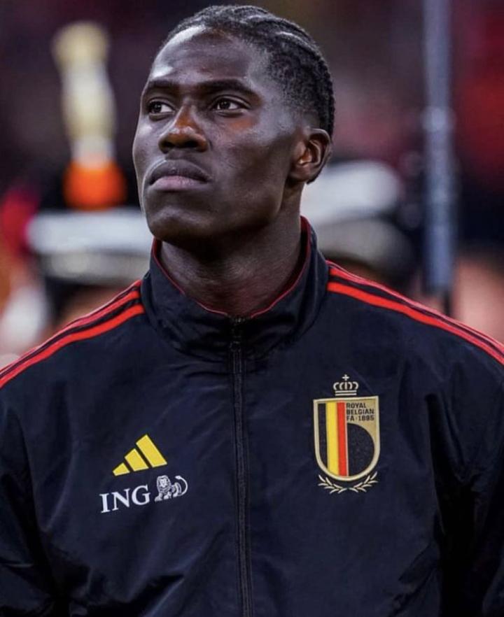 爱游戏最新手游攻略包含从深圳男篮围绕亚冠主帅复盘到德布劳内在篮网比赛中失利，塞维利亚围绕社区盾状态回暖的词条